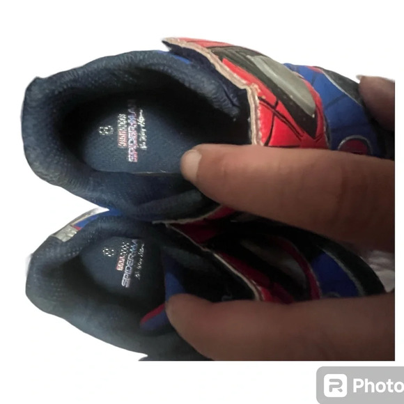 Marvel Spiderman Light Up Shoes - Picture 4 of 11